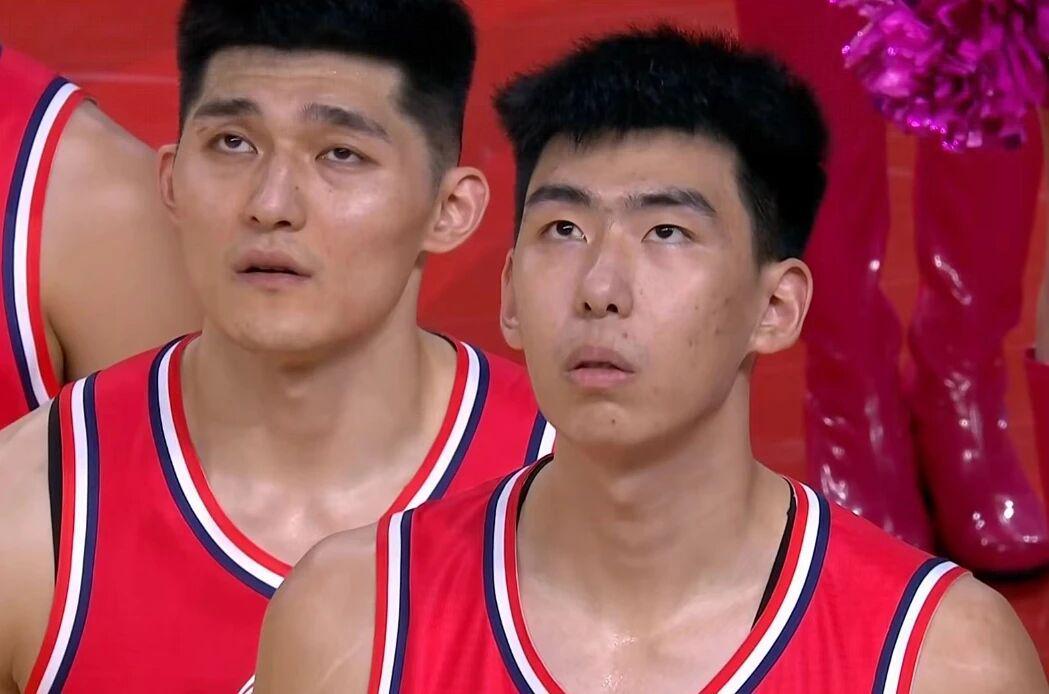 乐鱼体育官方网站-徐昕入围四大奖项名单 一奖已是囊中之物 广州球迷喊他“干杜锋”